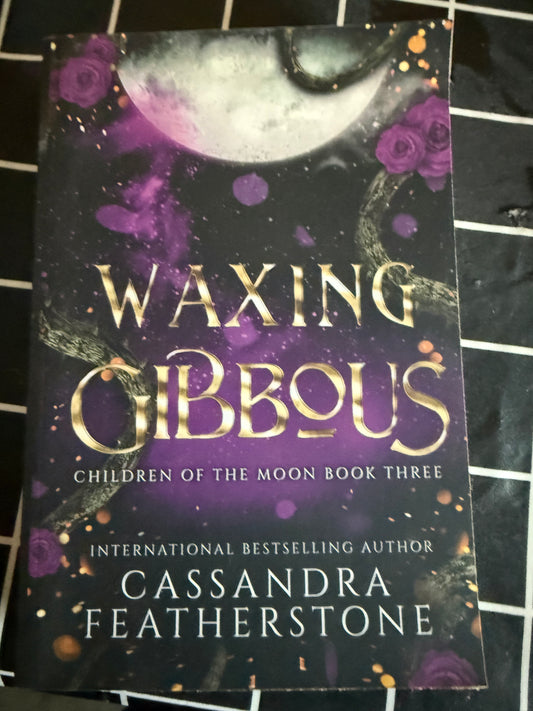 DAMAGED-Waxing Gibbous (Alt Cover): A Steamy, Paranormal, Fantasy Fated Mates Romance