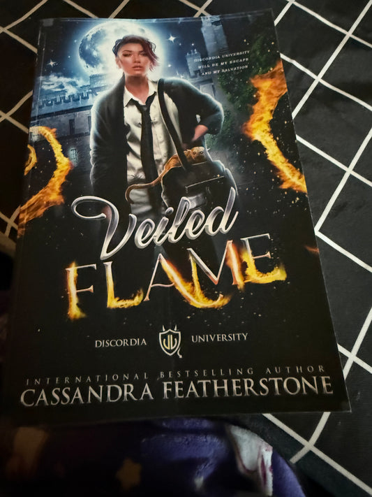 DAMAGED-Veiled Flame: A Reverse Harem Demon Academy Romance